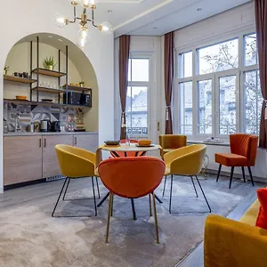  Apartment Gellert